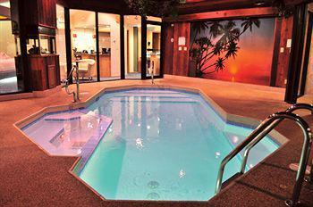 Sybaris Pool Suites Frankfort - Adults Only Bagian luar foto