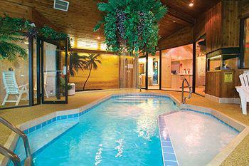 Sybaris Pool Suites Frankfort - Adults Only Bagian luar foto