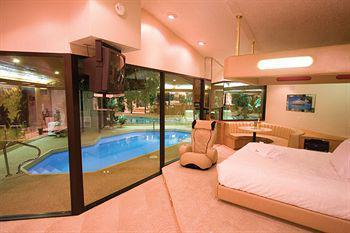 Sybaris Pool Suites Frankfort - Adults Only Bagian luar foto